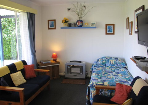King Island Accommodation Cottages - ACT Tourism 31