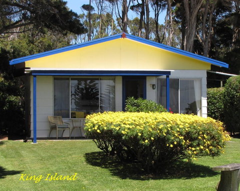 King Island Accommodation Cottages - ACT Tourism 4