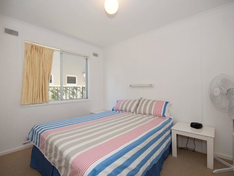 'Beachside' Shoal Bay, Unit 4 - ACT Tourism 2
