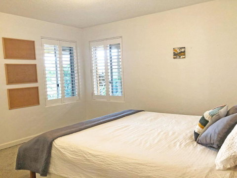'Mooring One Downstairs', 23 Shoal Bay Rd - Fantastic Ground Floor Duplex With Views, WIFI And Air Conditioning - ACT Tourism 3