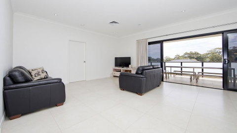 'Ocean To Beach' Luxury Hide Away - ACT Tourism 3