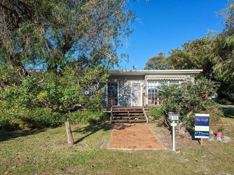 'The Croft' 11 Boulder Bay Rd - Cosy Beach House With Aircon & Only 270m To The Beach - ACT Tourism 0