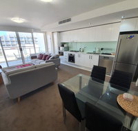 just listed Bolton St 1br 350m walk to Newcastle beach  Wifi end Eand - ACT Tourism