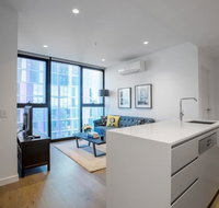  HollywoodDream2Bd2Bth lv38 Free tram Mel CBD - ACT Tourism