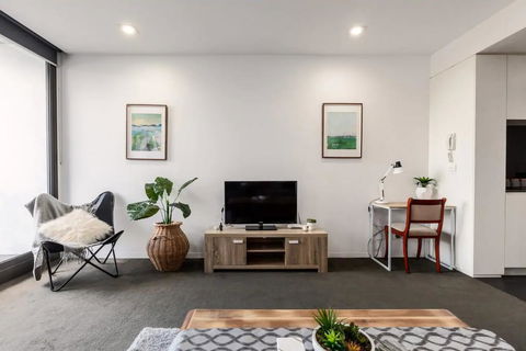 1 Bedroom Apartment In Prahran With Balcony - ACT Tourism 1