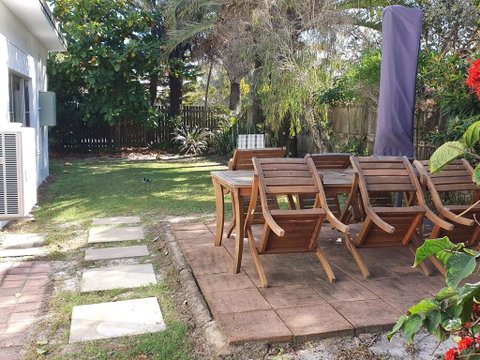 1 Spectrum Street, Rainbow Beach- Close To Shops And Main Beach - ACT Tourism 3