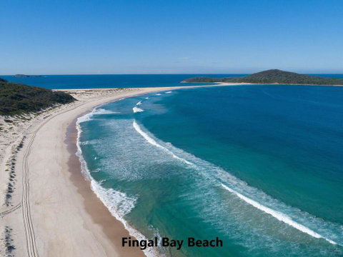 10 Garuwa Street - Fabulous Fingal - ACT Tourism 3