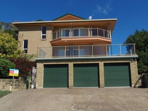 100 Cooloola Drive - ACT Tourism 2