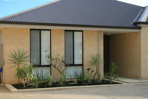 14Rosapark House - ACT Tourism 1