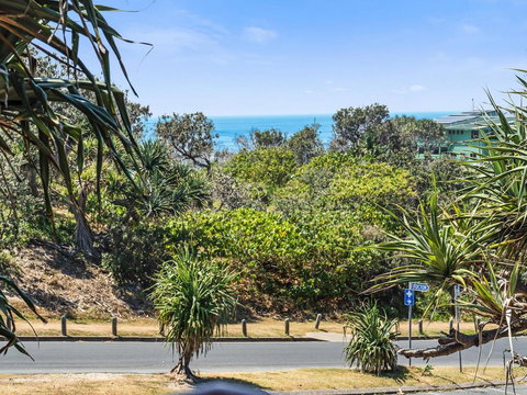 16 Pt Lookout Beach Resort - ACT Tourism 0