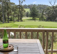 19 Buchan Street - Mollymooks Tee to Sea - ACT Tourism