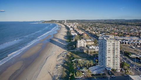 19th Avenue On The Beach - ACT Tourism 0