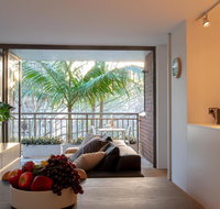 2 Bedroom Apt in Potts Point with Parking - ACT Tourism