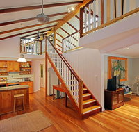 2 Manfred Street Belongil Beach - Susie's Beach House - ACT Tourism