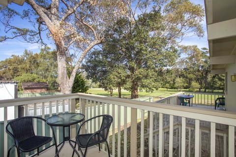 2/81 Clyde St - Villa De Golf At Mollymook - ACT Tourism 1