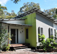 24 Esprit Drive - Beach home with open plan living and walking distance to beach - ACT Tourism
