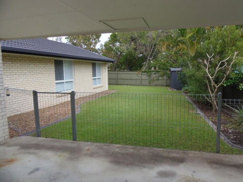 26 Kurana Street - Rainbow Beach, Stroll To The Beach And Shops - ACT Tourism 2