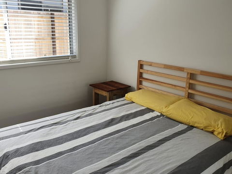 26 Satinwood Drive- Low Set Modern, Sleeps 8 - ACT Tourism 3