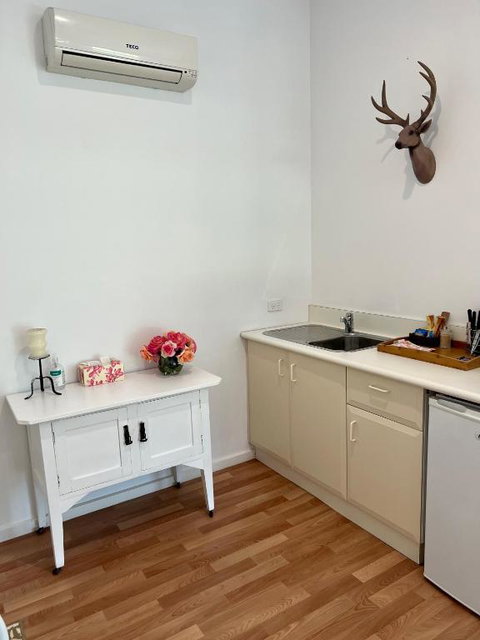 Birchwood Cottage - ACT Tourism 2