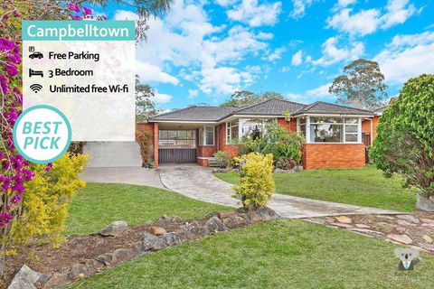 CAMPBELLTOWN HOLIDAY HOME 3 BED + FREE PARKING NCA039 - ACT Tourism 0