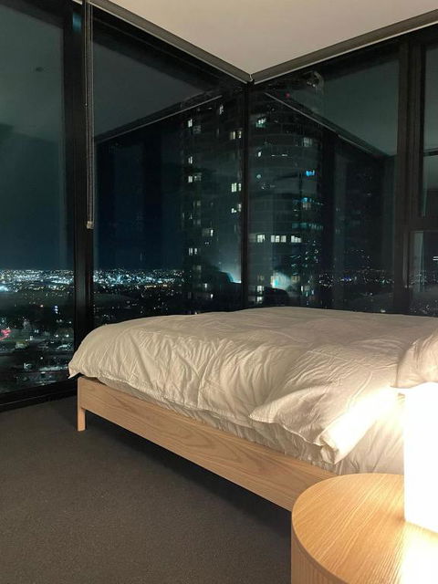 C&S Stay- Melbourne CBD - ACT Tourism 1