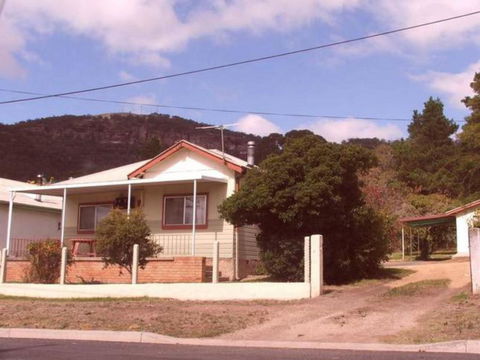 CASS Cottage - ACT Tourism 0