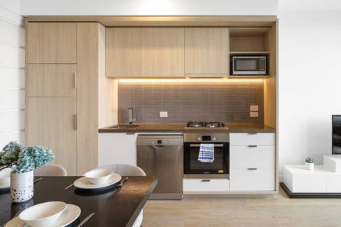 CASSA EMPORIUM - City-View Apartments Managed By The Cassa - ACT Tourism 3