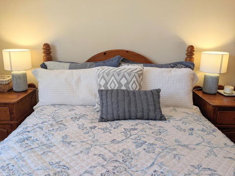 Cottage In Uraidla - ACT Tourism 4