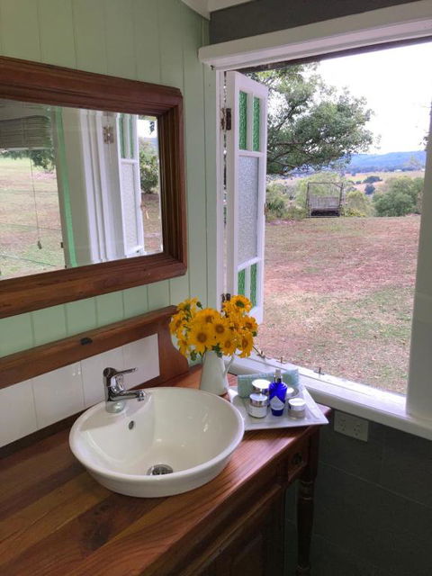Dayboro - Blue Ridge Lavender Cottage - ACT Tourism 2
