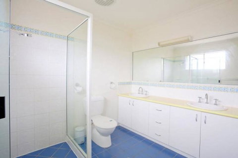 29 Cypress Avenue - Rainbow Beach, Close To The Beach With A Pool - ACT Tourism 1