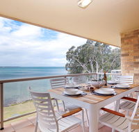 3 'Pelican Sands' 83 Soldiers Point Rd - stunning waterfront unit with magical water views  air conditioning - ACT Tourism