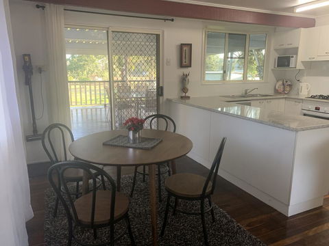 3 Bedroom Apartment - ACT Tourism 2