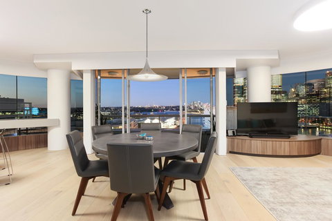 3 Bedroom Darling Harbour Apartment - ACT Tourism 2