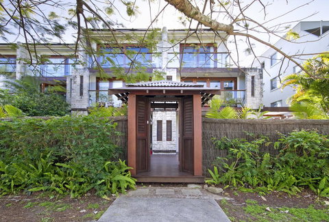 3/273 Weyba Road - ACT Tourism 1