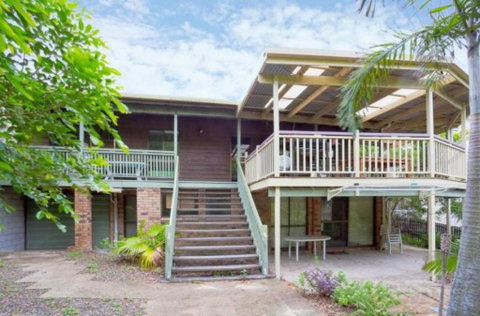 33 Cooloola Drive - Rainbow Beach, Walk To The Beach, Pet Friendly - ACT Tourism 0