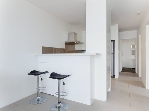 4 'Collendina', 19 Kurrawa Close - Fantastic Water Views And Sea Breezes - ACT Tourism 3