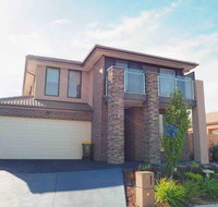 4 Bed 2 And A Half Bath Luxury Villa in Point Cook - ACT Tourism