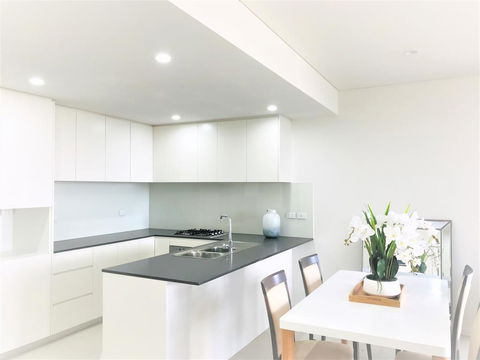 402 Kalina Apartments 2 Bedrooms - ACT Tourism 0