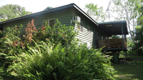47 Yates St Nelly Bay - ACT Tourism 0