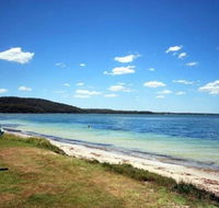 5 'Harbourside' 3-7 Soldiers Point Road - ground floor waterfront unit - ACT Tourism