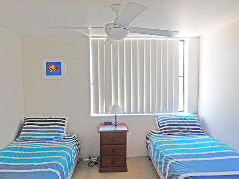 5 'The Point' 5-7 Mitchell Street - Large Balcony And Great Water Views - ACT Tourism 3