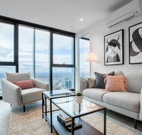 51 ModernGallery3Bd2Bth lv73 Free tram Mel CBD - ACT Tourism