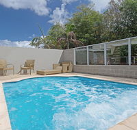 516 'Oaks Pacific Blue' 265 Sandy Point Road- private pool aircon WIFI - ACT Tourism