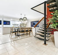7 Bedroom Gold Coast Luxury Waterfront Home with Pool sleeps 20 - ACT Tourism
