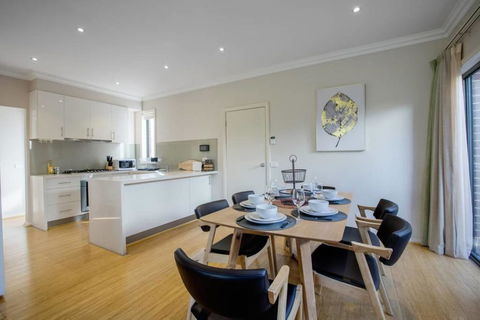 70, Greenbell Doncaster@4Bd3Bth, WestField, Freecarpa - ACT Tourism 1