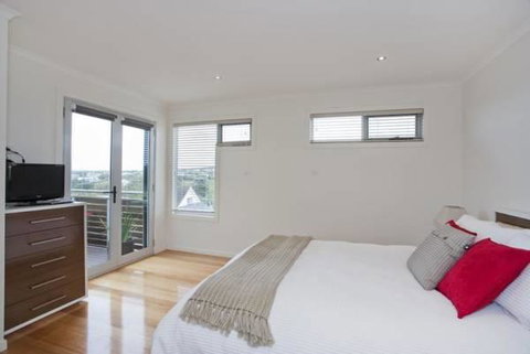 A Beautiful Beach House Torquay - ACT Tourism 2