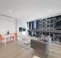 A Bright  Modern CBD Apt Next to Southern Cross - ACT Tourism