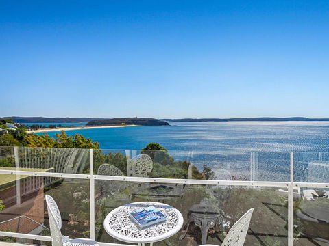 A Little Piece Of Paradise - ACT Tourism 1