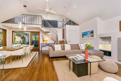 A PERFECT STAY - Beachcomber Blue - ACT Tourism 3