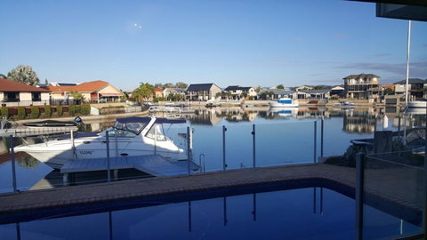 A Stay In Paradise - ACT Tourism 0